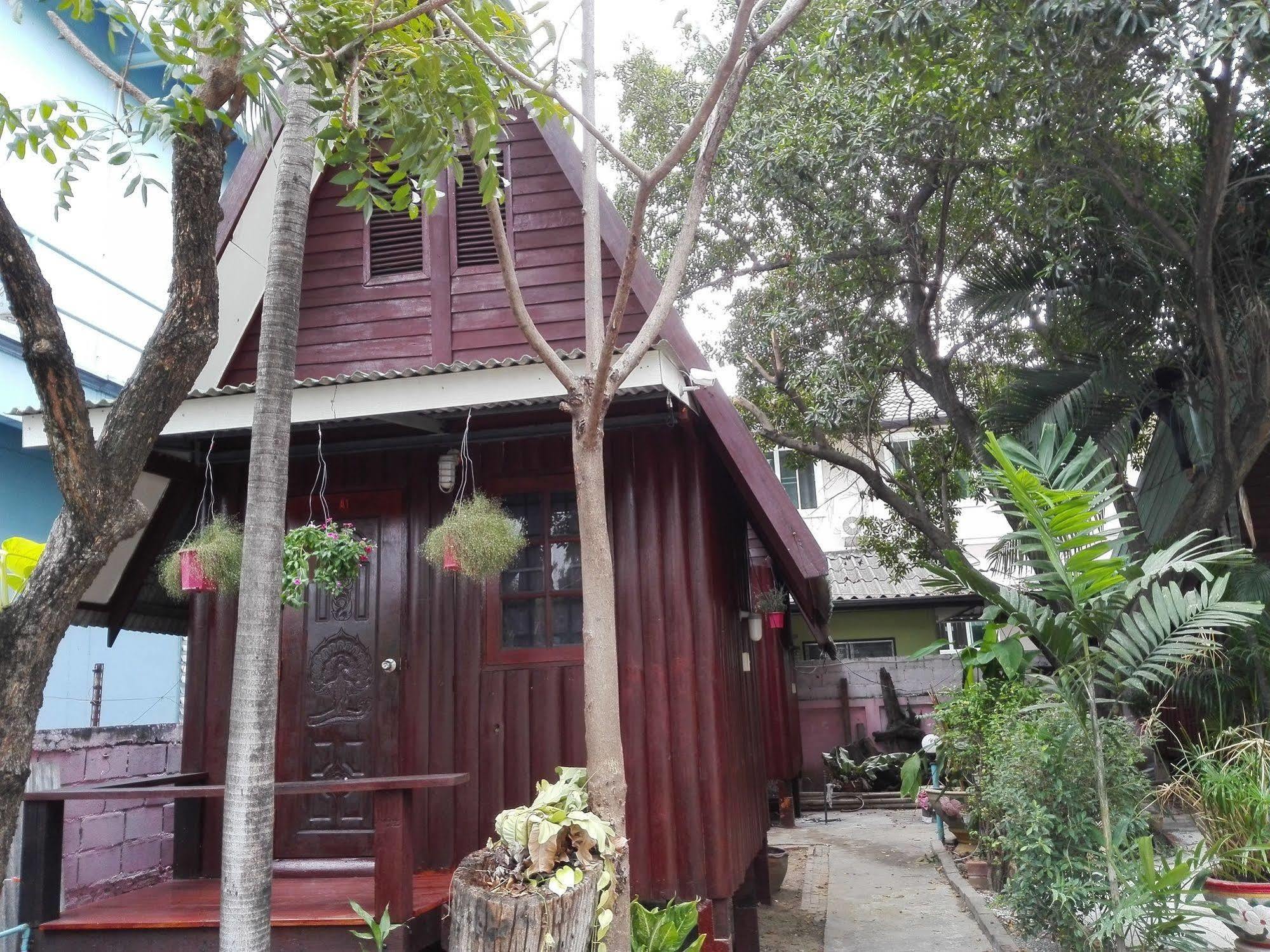 Bnr Resorts Bangkok Buitenkant foto